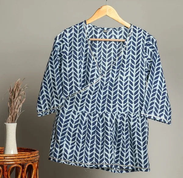 Handmade_Block_Print_Cotton_For_Women_Ethnic_Floral_Printed_Top_With_Long_Sleeves