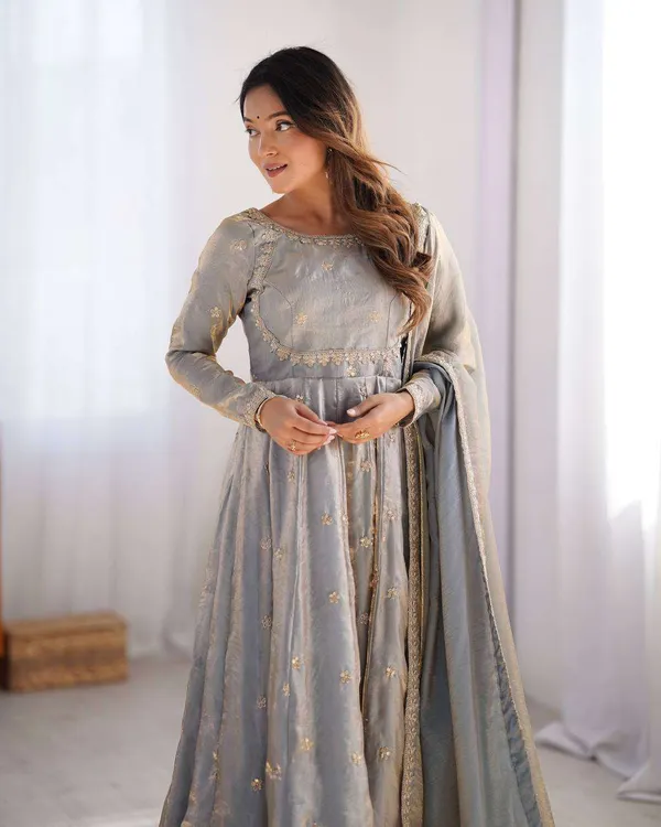 Women_S_Fandy_Silk_Coding_With_Sequnce_Work_Long_Anarkali_Kurti_Gown_With_Dupatta