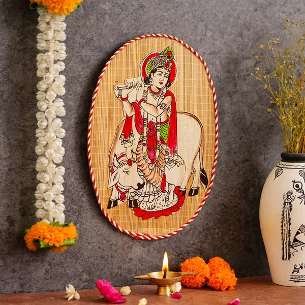Oval_Shaped_Design_Bamboo_Hand_Crafted_Wall_Hangings_Of_Krishna_Ji_With_Holy_Cow_For_Home_Decor_Bamboo_Art_For_Wall_Decor
