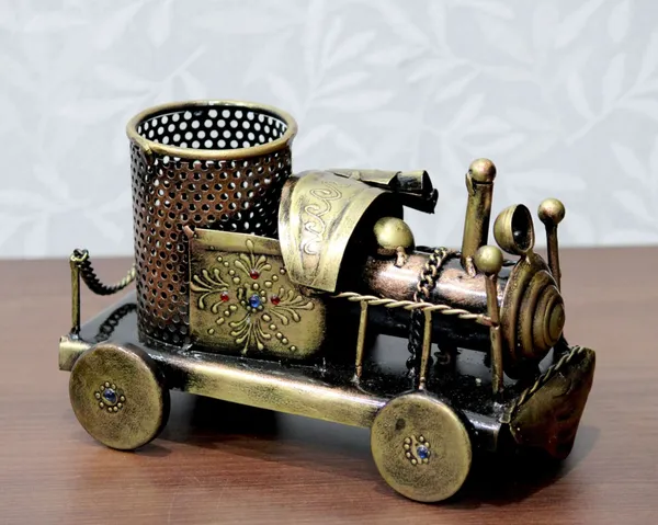 Bronze_Train