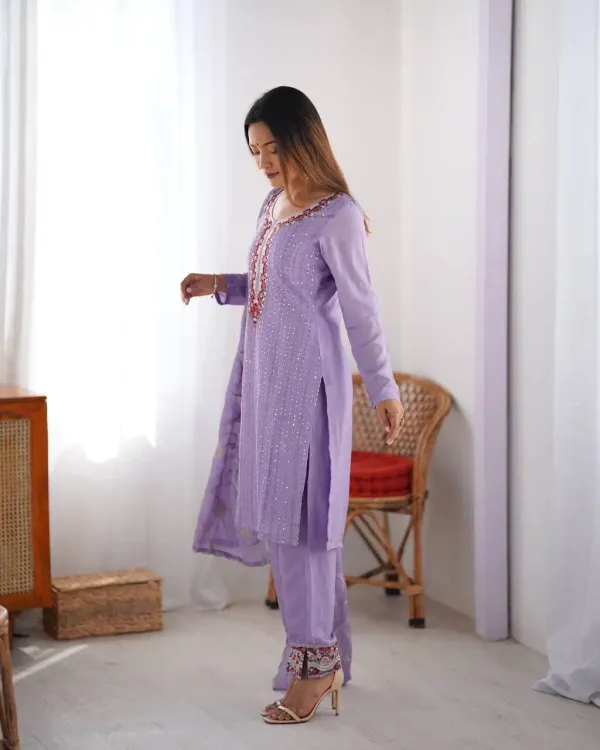 Women_S_Chinon_Silk_Sequence_And_Thread_Work_Straight_Kurti_With_Pant_And_Dupatta_Set