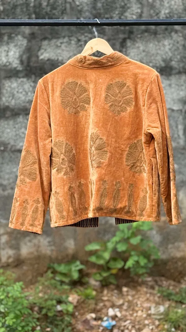 Womens_Gold_Velvet_Embroidered_Jacket_With_Floral_Design
