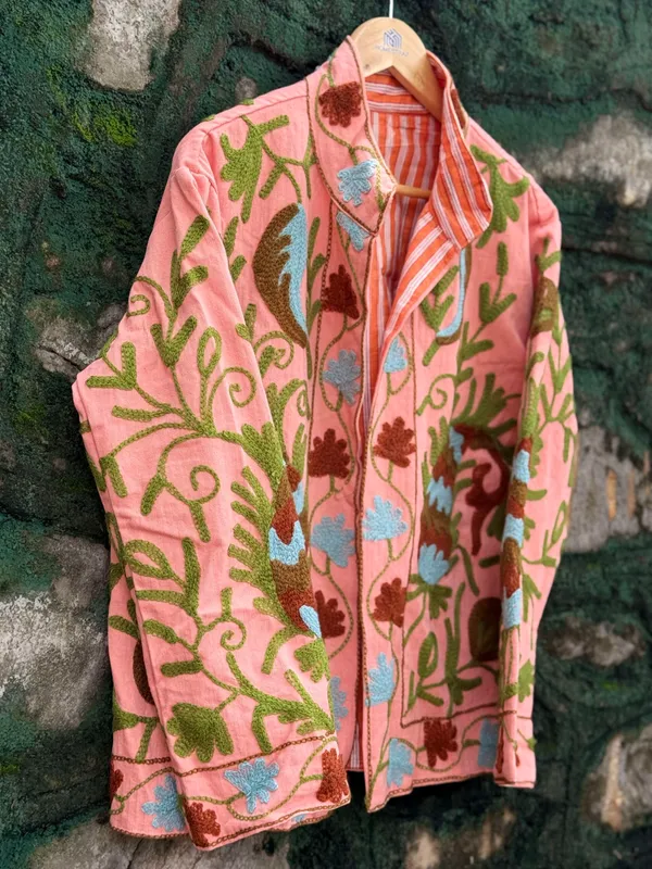Womens_Light_Pink_Velvet_Embroidered_Jacket_With_Floral_Design