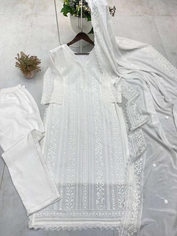 Women_S_Chinon_Silk_With_Cotton_Thread_Embroidery_Straight_Kurti_With_Pant_And_Dupatta_Set