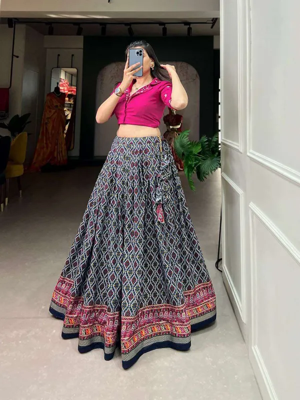 Women_S_Printed_Ethnic_Lehenga_Choli_Set_With_Embroidered_Blouse_Stylish_Festive_Wear