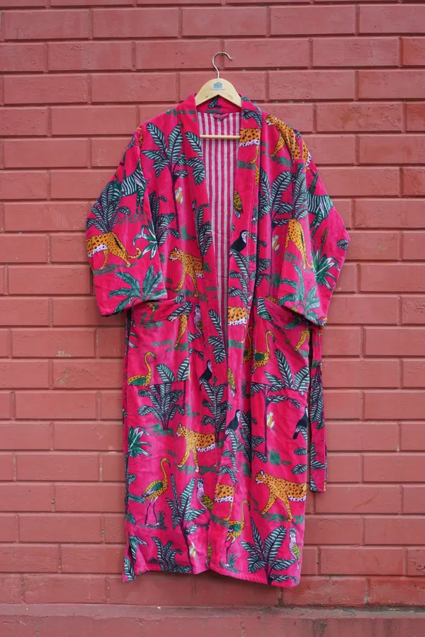 Womens_Pink_Velvet_Embroidered_Jacket_With_Floral_Design