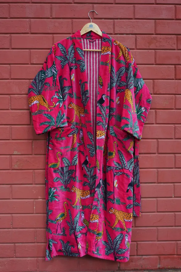 Womens_Pink_Velvet_Embroidered_Jacket_With_Floral_Design