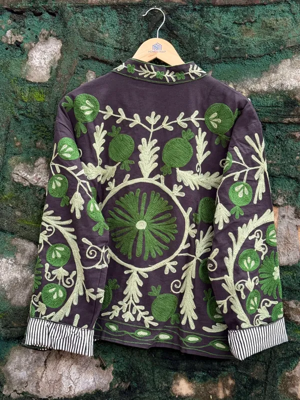 Womens_Purple_Velvet_Embroidered_Jacket_With_Floral_Design