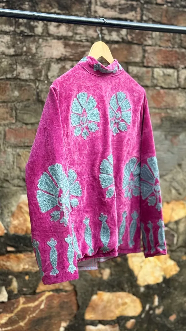 Womens_Pink_Velvet_Embroidered_Jacket_With_Floral_Design