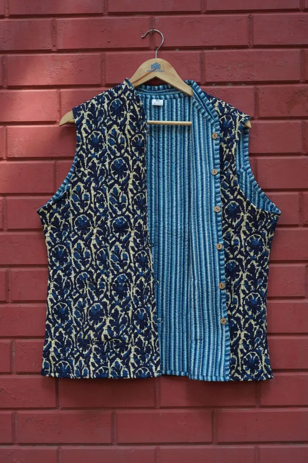 Womens_Navy_Blue_Velvet_Embroidered_Jacket_With_Floral_Design