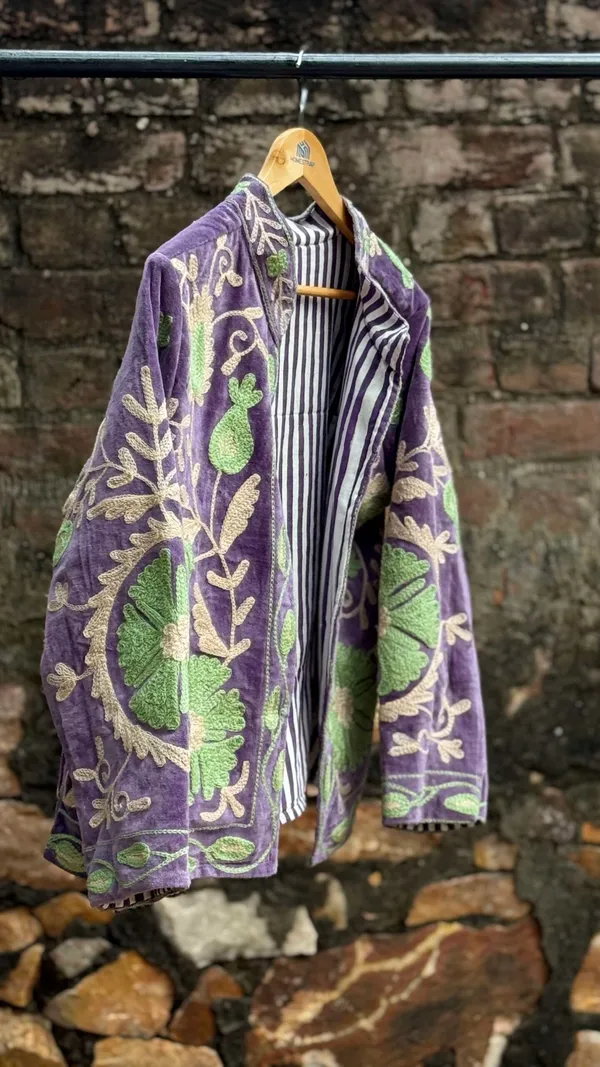 Womens_Purple_Velvet_Embroidered_Jacket_With_Floral_Design