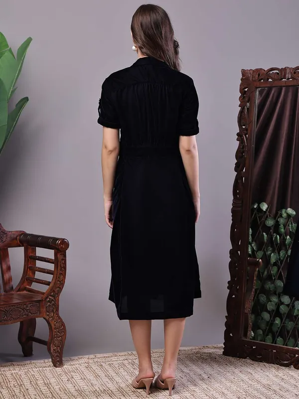Women_S_Black_Velvet_Solid_Printed_Shirt_Midi_Dress_With_Belt