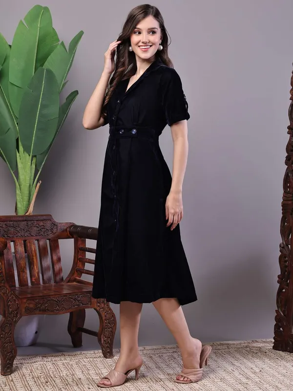 Women_S_Black_Velvet_Solid_Printed_Shirt_Midi_Dress_With_Belt