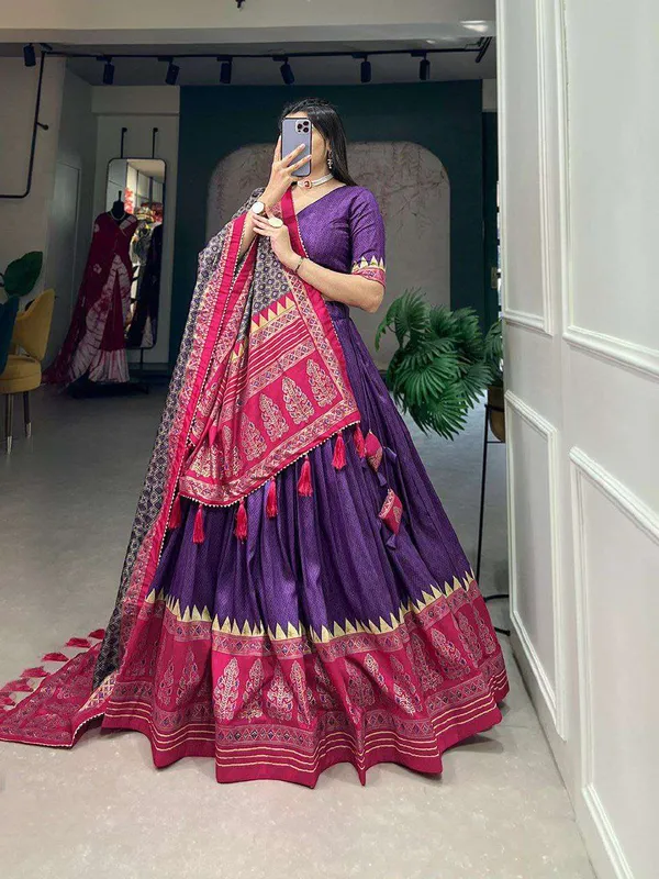 Women_S_Stitched_Ethnic_Lehenga_Choli_With_Zari_Border_And_Contrast_Dupatta