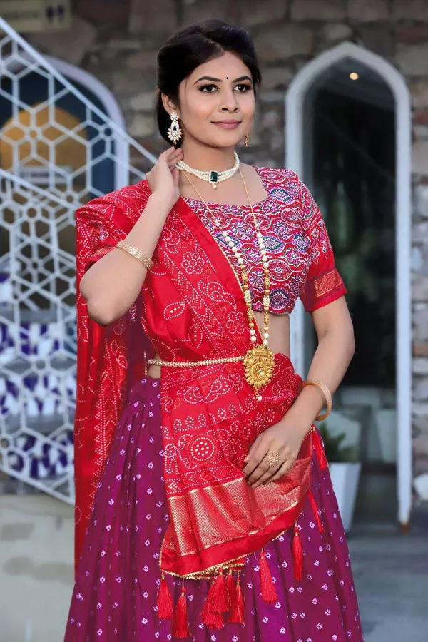 Women_S_Traditional_Bandhani_Ghagra_Choli_With_Dupatta_Navratri_Festive_Wear