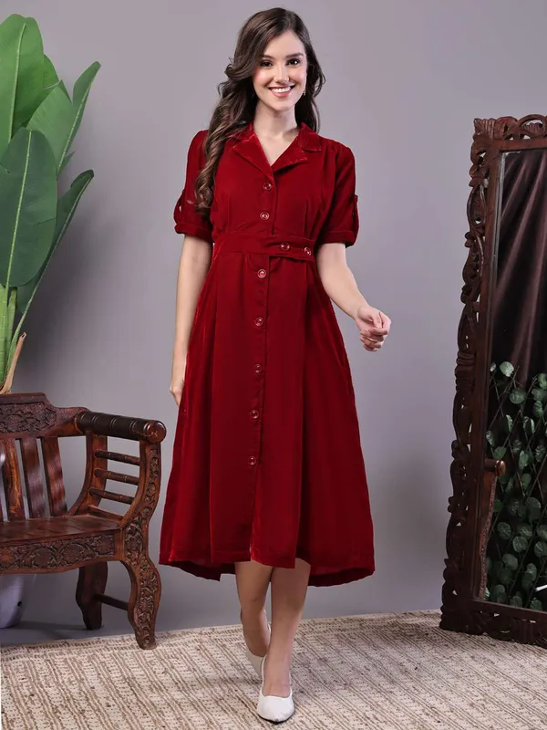 Women_S_Maroon_Velvet_Solid_Printed_Shirt_Midi_Dress_With_Belt