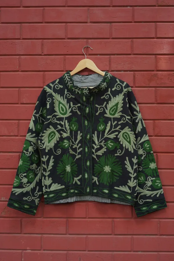 Womens_Black_Velvet_Embroidered_Jacket_With_Floral_Design