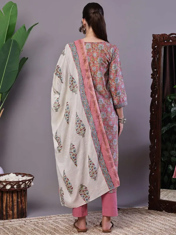 Women_S_Pink_Floral_Chanderi_Printed_Kurta_Set_With_Dupatta_Suit_Sets