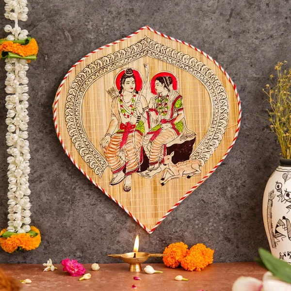 Bamboo_Hand_Crafted_Leaf_Design_Wall_Hangings_Of_Shri_Ram_Ji_With_Janaki_Ji_For_Home_Decor_Bamboo_Art_For_Wall_Decor