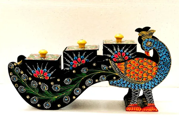 Wooden_Peacock