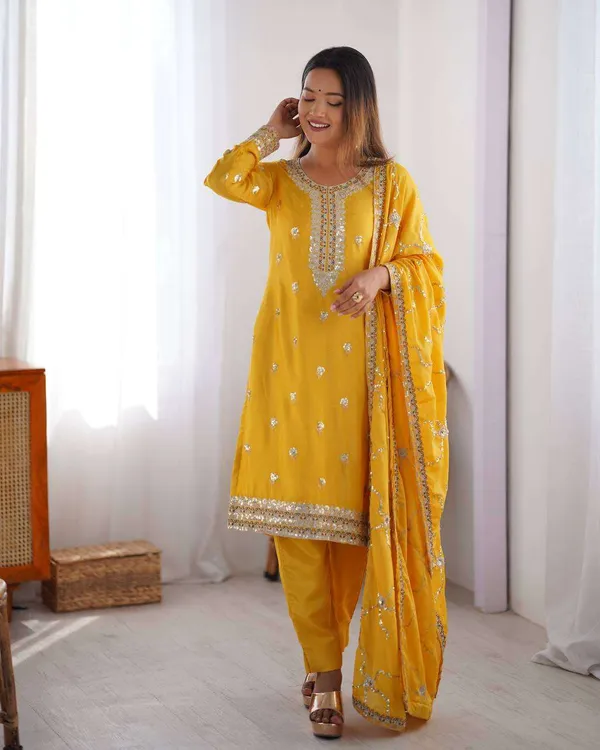 Women_S_Chinon_Silk_Embroidered_Straight_Kurti_With_Pant_And_Dupatta_Set