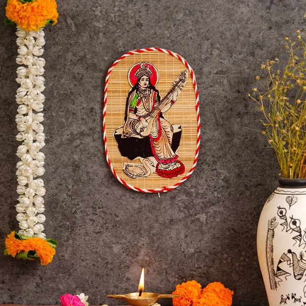 Bamboo_Hand_Crafted_Wall_Hangings_Of_Godess_Sarwasti_Ji_For_Home_Decor