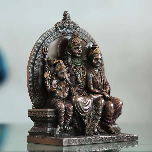 Shiv_Famliy