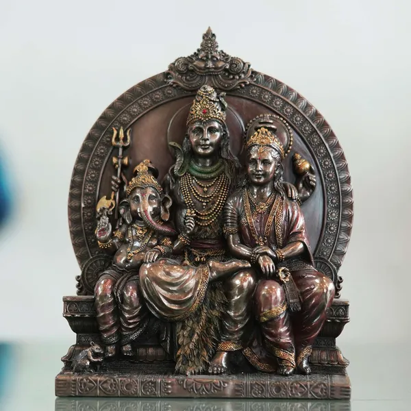 Shiv_Famliy