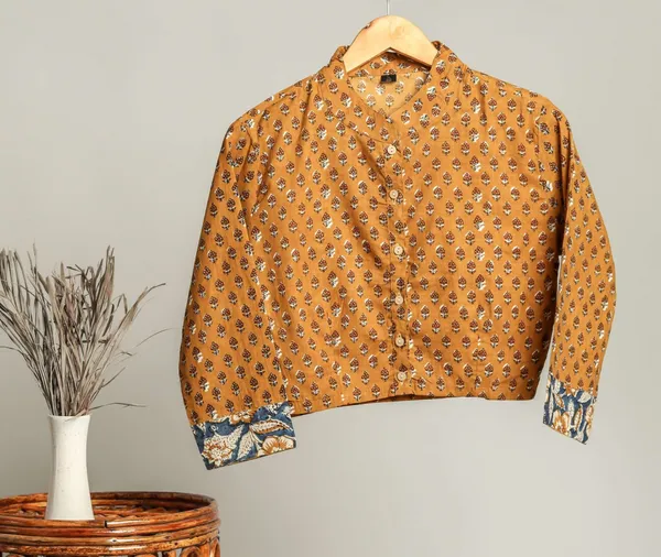 Handmade_Block_Print_Cotton_For_Women_Ethnic_Floral_Printed_Top_With_Long_Sleeves