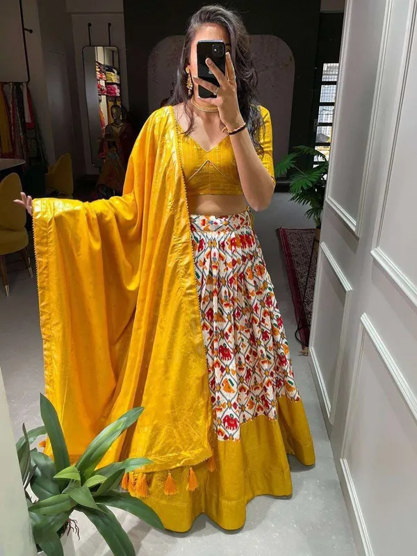 Women_S_Tussar_Silk_Patola_Print_Lehenga_Choli_Dupatta_Set