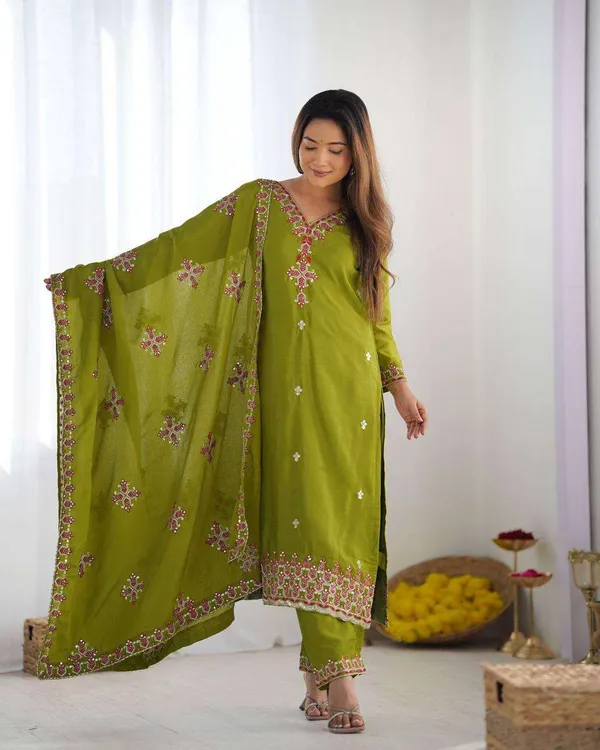Women_S_Chinnon_Silk_Embroidery_Sequence_Work_And_Lace_Work_Straight_Kurti_With_Pant_And_Dupatta