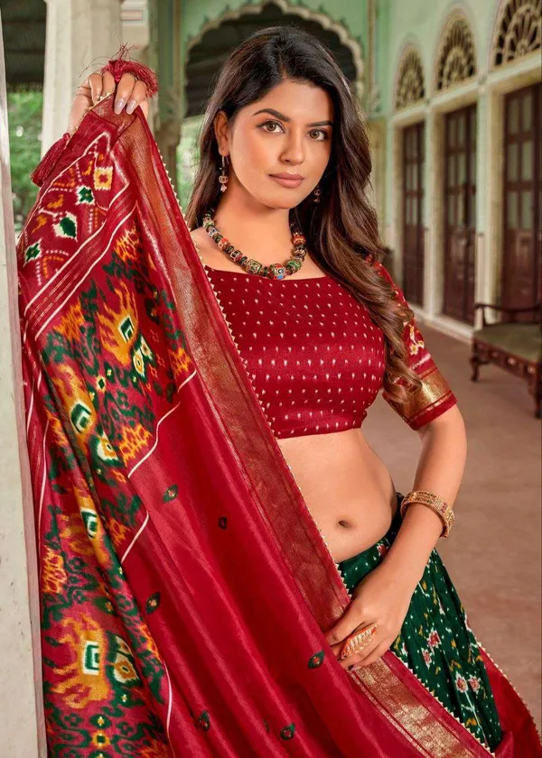 Women_S_Traditional_Patola_Print_Tussar_Silk_Lehenga_Choli_With_Festive_Dupatta