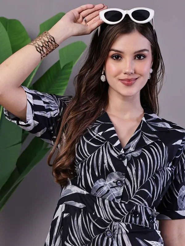Women_S_Tropical_Palm_Print_Black_White_Cotton_Shirt_Dress
