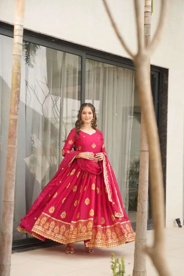 Women_S_Ethnic_Anarkali_Style_Floor_Length_Gown_In_Magenta_With_Golden_Zari_Embroidery_Festive_Wedding_Wear