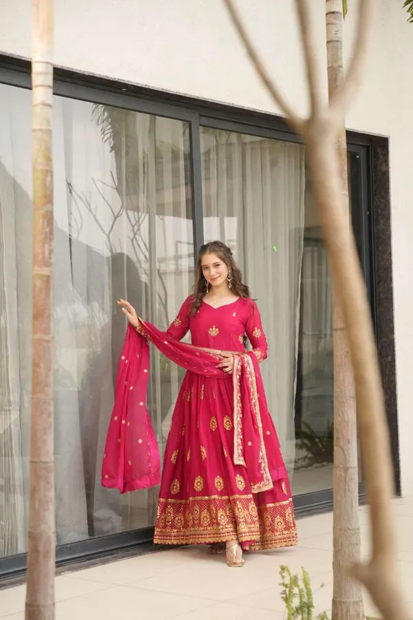 Women_S_Ethnic_Anarkali_Style_Floor_Length_Gown_In_Magenta_With_Golden_Zari_Embroidery_Festive_Wedding_Wear