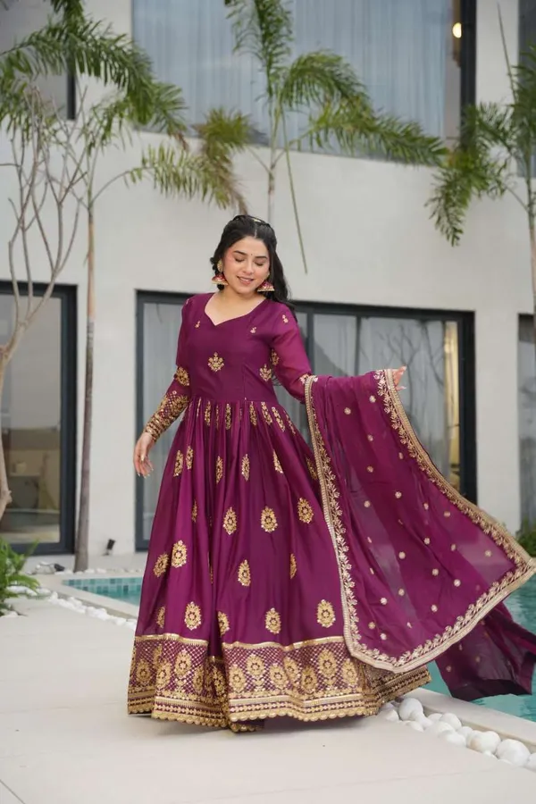Women_S_Ethnic_Anarkali_Style_Floor_Length_Gown_In_Magenta_With_Golden_Zari_Embroidery_Festive_Wedding_Wear