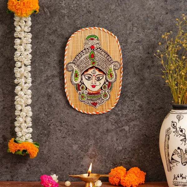 Oval_Shaped_Design_Bamboo_Hand_Crafted_Wall_Hangings_Durga_Ji_For_Home_Decor_Bamboo_Art_For_Wall_Decor