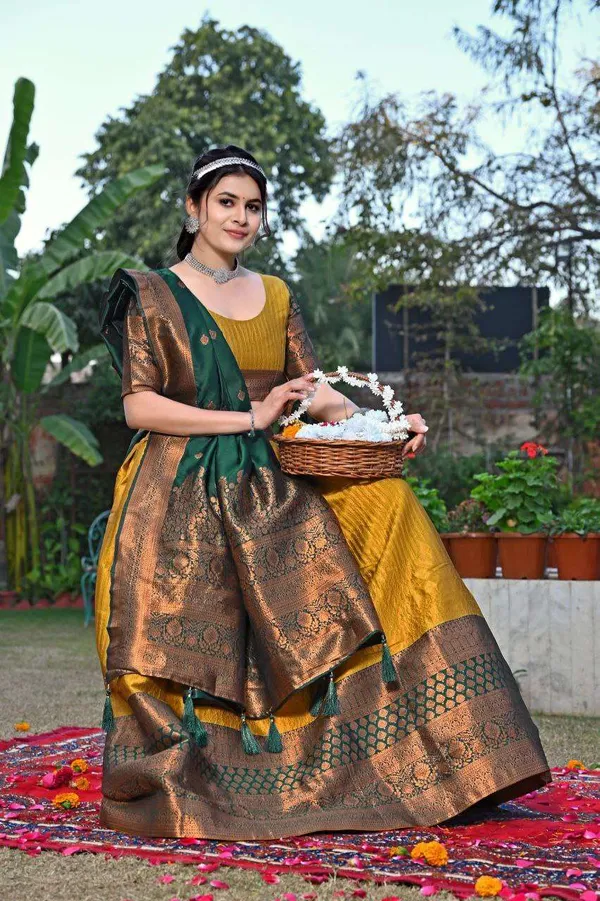 Women_S_Tussar_Silk_Patola_Print_Lehenga_Choli_Dupatta_Set