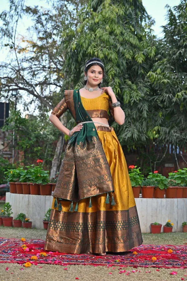 Women_S_Tussar_Silk_Patola_Print_Lehenga_Choli_Dupatta_Set