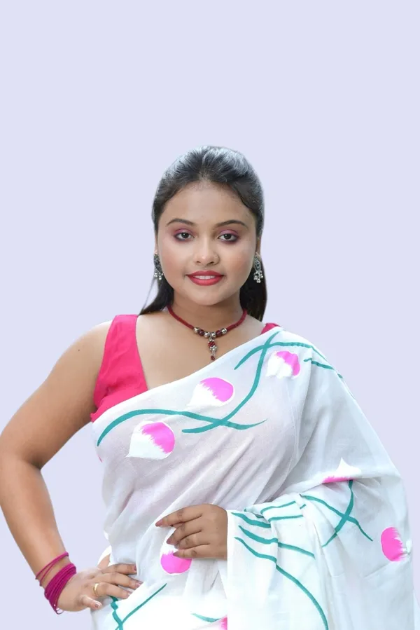 White_Floral_Print_Saree_For_Women