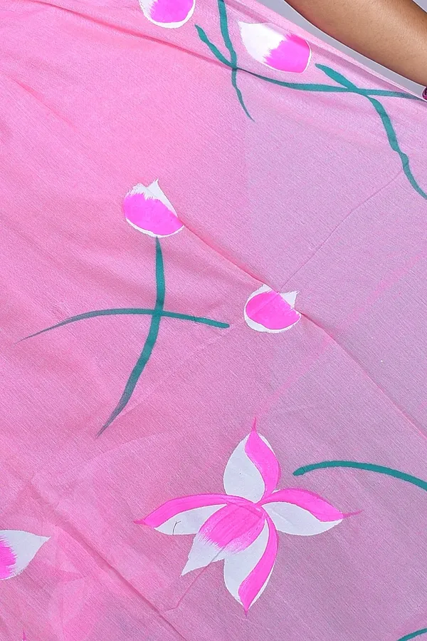 Pink_Floral_Print_Saree_For_Women