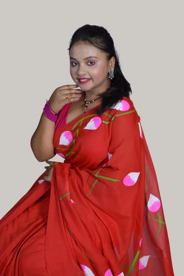 Red_Cotton_Floral_Print_Saree_For_Women