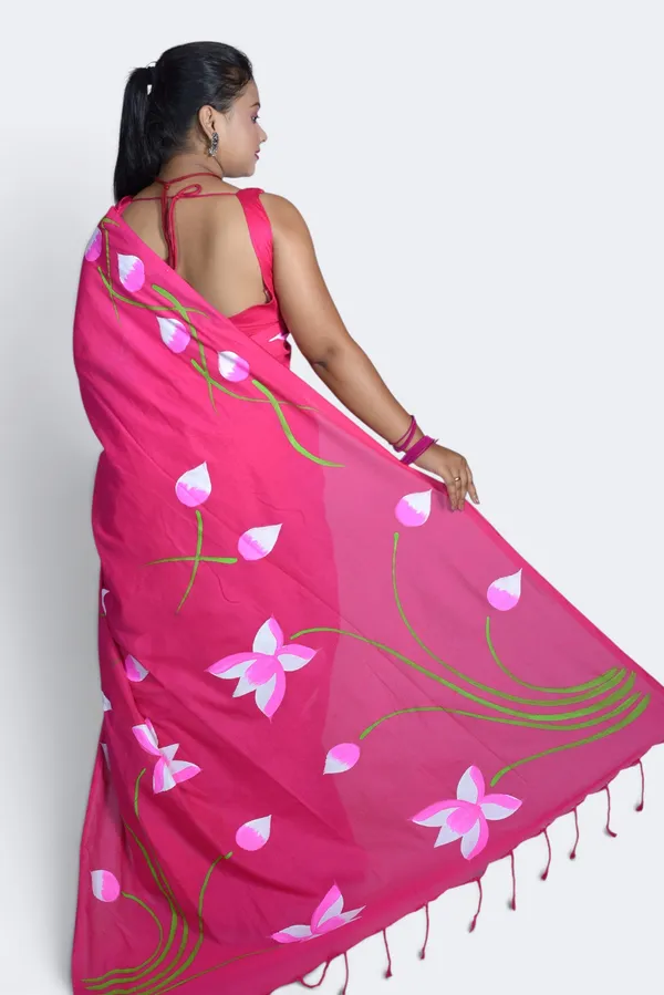 Pink_Floral_Print_Saree_For_Women