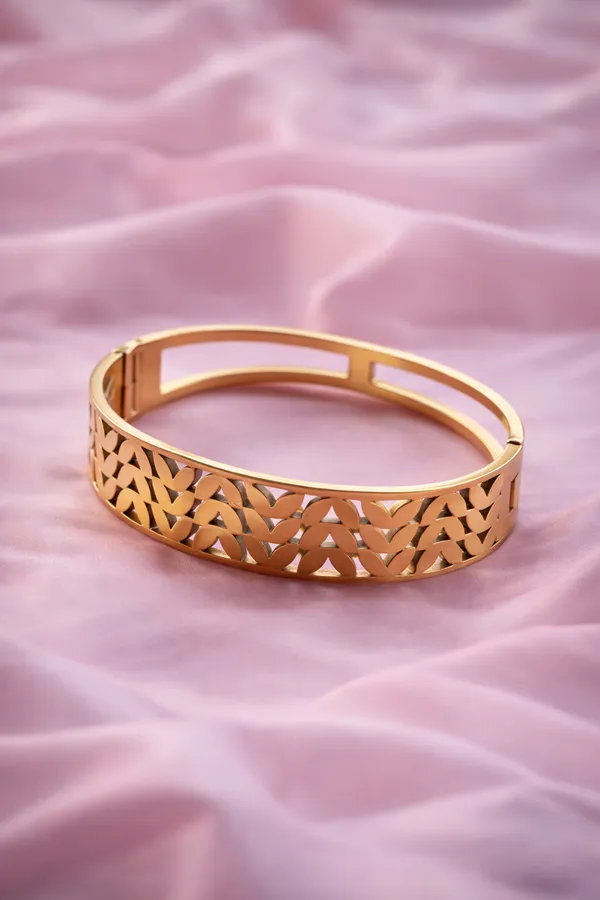 Gold_Filigree_Kada_Bracelet