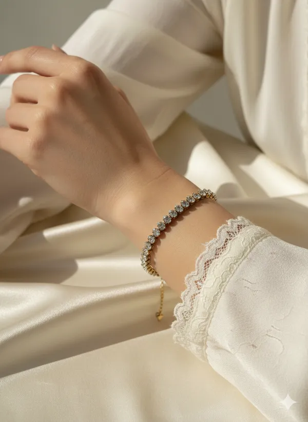 Gold_Diamond_Studded_Oval_Bracelet