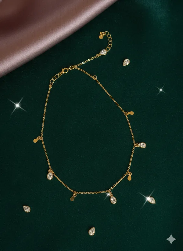 Gold_Teardrop_Clear_Stone_Chain