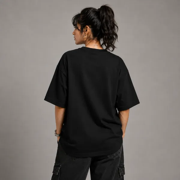 Mujhe_Apne_Aap_Se_Compare_Mat_Karna_Oversized_Black_Graphic_Print_T-Shirt