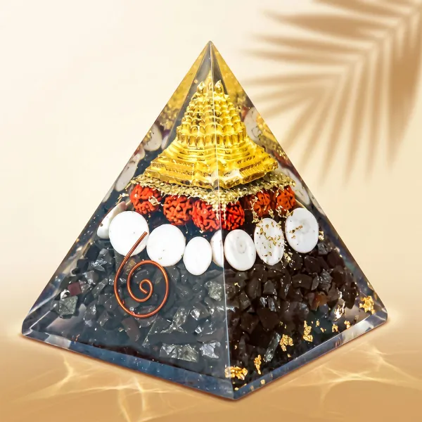 Kuber_Shri_Yantra_Pyrite_Orgone_Pyramid_Pyramid