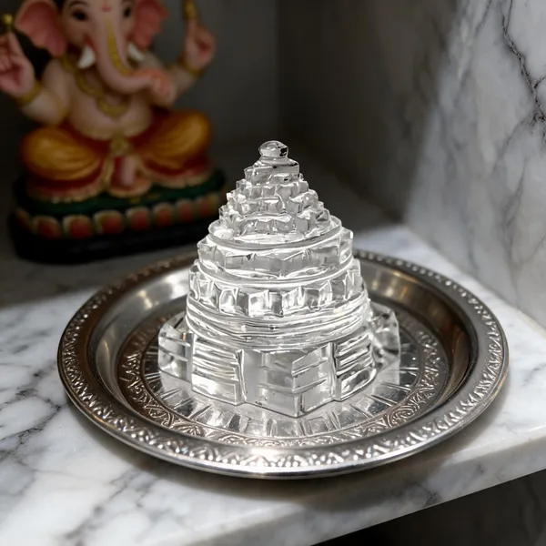 Sphatik_Clear_Quartz_Crystal_Meru_Shri_Yantra