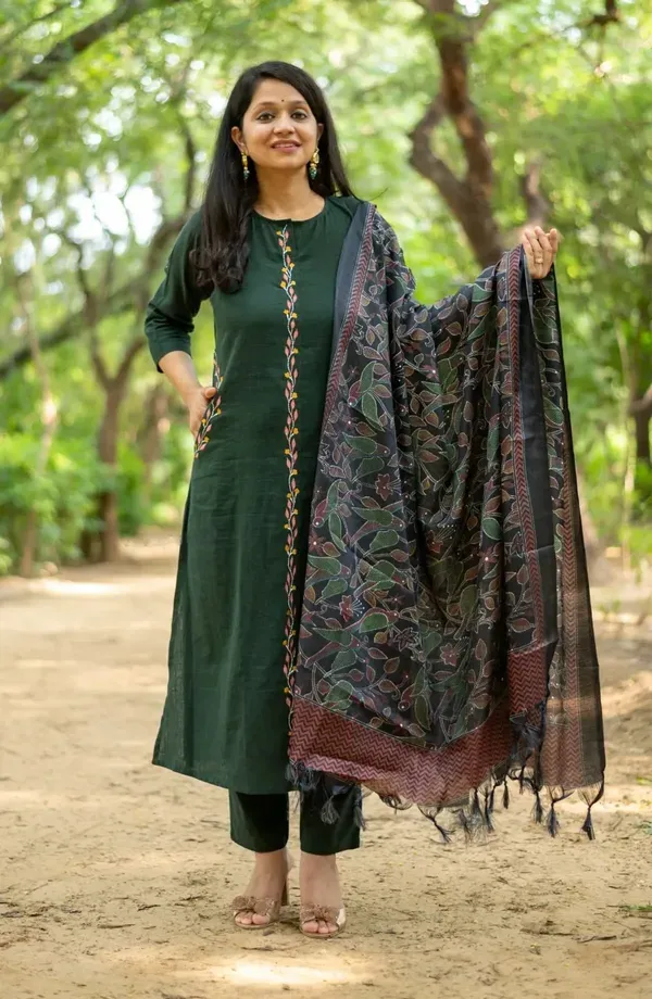 Bottel_Green_Cotton_Slub_Floral_Embroidery_Kurta_Pant_Set_With_Khadi_Silk_Digtel_Printed_Dupatta_For_Women